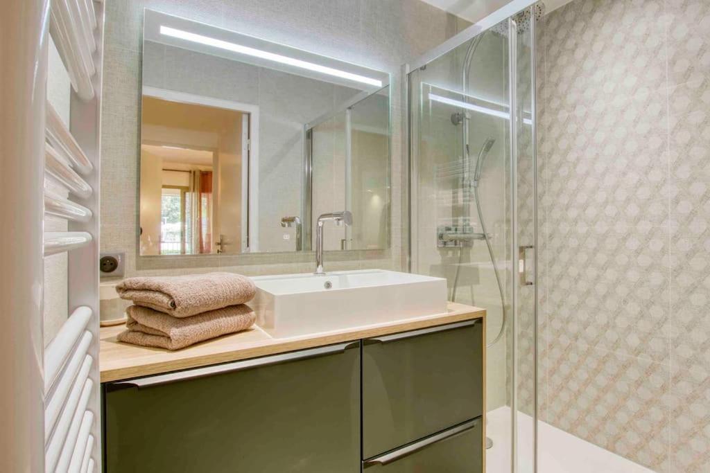 Appartement Piscine Tennis Acces Prive Plage Joia Sanary-sur-Mer Zewnętrze zdjęcie